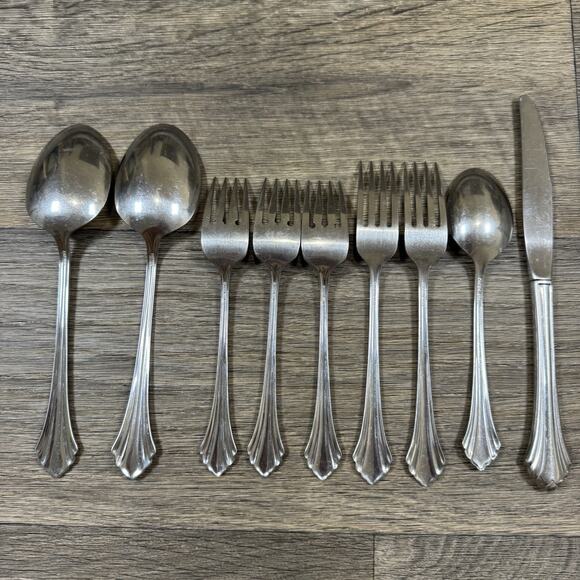 ONEIDA Bancroft 9 Piece Stainless Knife Dinner Salad Forks Serving Soup Spoons - Picture 8 of 14